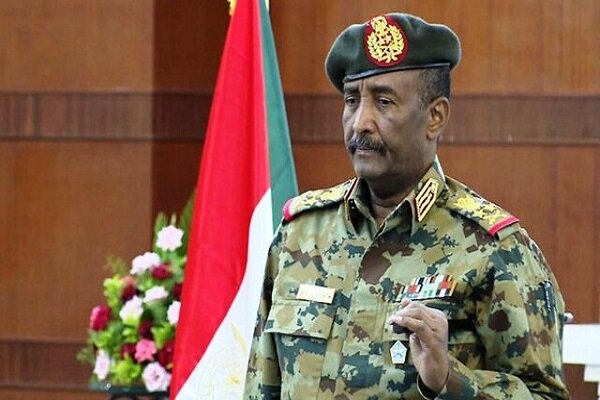 البرهان: جنگ در سودان تا خلع سلاح نیروهای واکنش سریع ادامه خواهد یافت / سودان , البرهان , نیروهای واکنش سریع , جنگ داخلی , آوارگان