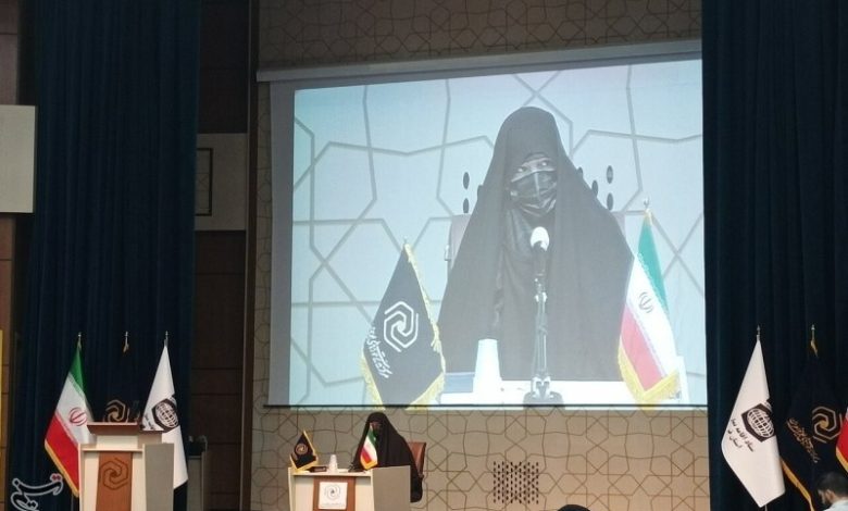 مادران در خط مقدم اقامه نماز فرزندان در عصر فناوریهای نوین / اخبار قم - اخبار استانها