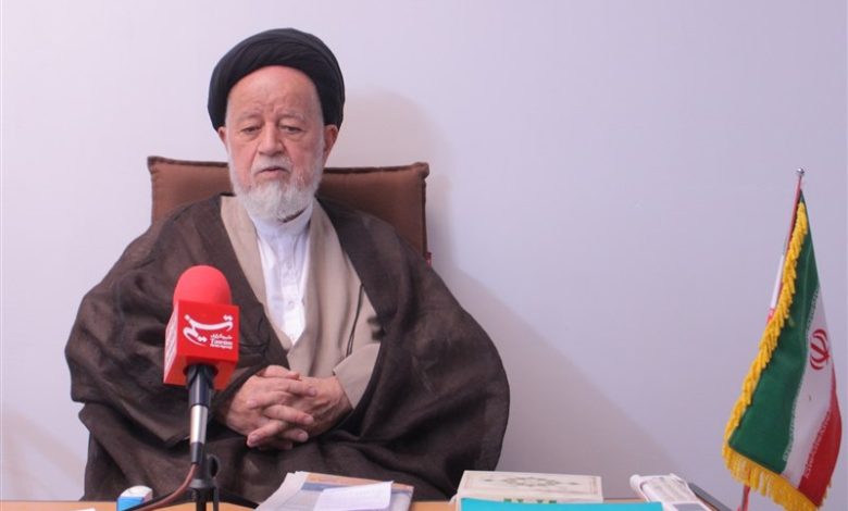 دورکاری ادارات مهدیشهر در دوشنبه برای تسهیل حضور کارکنان در آیین ارتحال شاهچراغی / اخبار سمنان - اخبار استانها