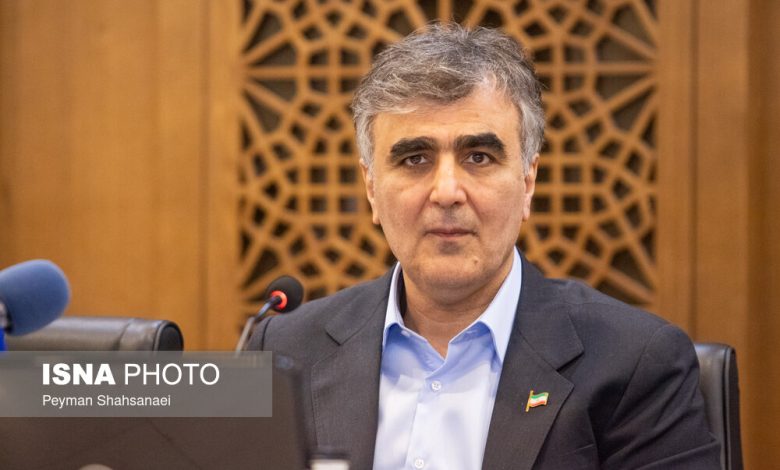 خبر خوش رئیسکل بانک مرکزی برای تولیدکنندگان: ارز صادراتی در بازار دوم عرضه میشود / بانک مرکزی , تولید , تأمین مالی , ارز , سکوک ارزی