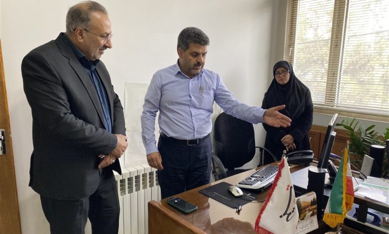 بازدیدمدیرعامل آب منطقهای خراسان جنوبی از خبرگزاری تسنیم/ واقعیت کمآبی بدون ایجاد اضطراب، هنر رسانه است / اخبار خراسان جنوبی - اخبار استانها