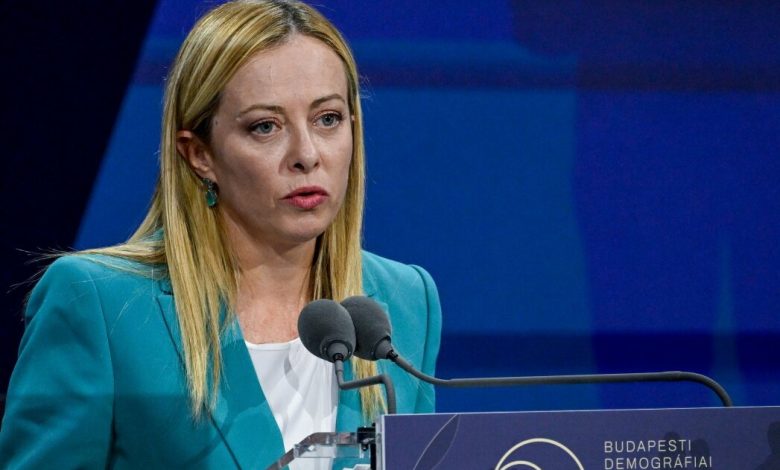 ملونی: اروپا باید مستقل از آمریکا از خود دفاع کند / ایتالیا , جورجیا ملونی , اتحادیه اروپا , دفاع مستقل , روابط اروپا و آمریکا