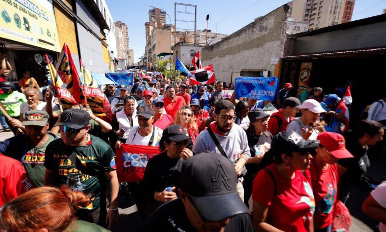 تظاهرات گسترده ونزوئلاییها علیه مداخلات آمریکا در کارائیب / ونزوئلا , آمریکا , کارائیب , تظاهرات , مداخله