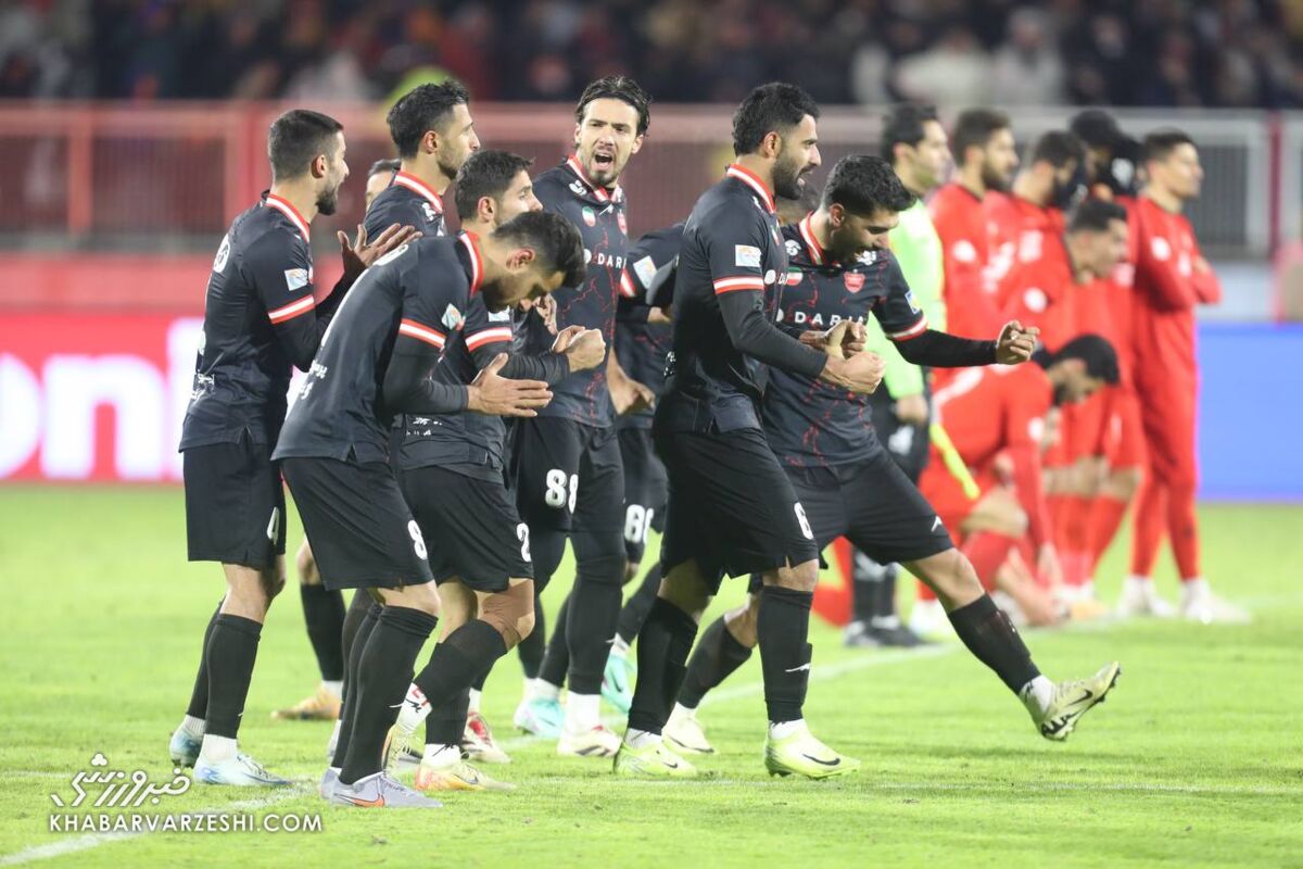 تاریخسازی تراکتور مقابل پرسپولیس در جام حذفی؛ طولانیترین ماراتن پنالتی در تاریخ فوتبال ایران / تراکتور , پرسپولیس , جام حذفی , ضربات پنالتی , تاریخ فوتبال