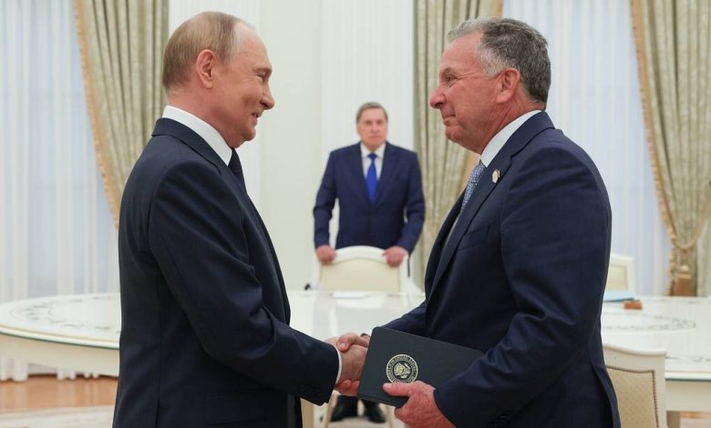 مسکو چشم‌انتظار پاسخ واشنگتن درباره مذاکرات پوتین و ویتکاف / روسیه , آمریکا , مذاکرات , پوتین , ویتکاف