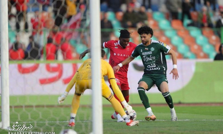 اعتراض پرسپولیس به داوری دیدار با آلومینیوم؛ دو پنالتی سوخت! / پرسپولیس , آلومینیوم اراک , داوری , پنالتی , حسن اکرمی