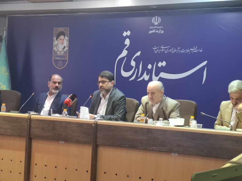تأکید دولت چهاردهم بر پیوست معیشتی در فعالیت‌های اقتصادی / دولت چهاردهم , پیوست معیشتی , فعالیت اقتصادی , رسانه‌ها , بخش خصوصی