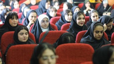 تریبونی به بلندای یک سال انتظار/ دانشجویان در روز خود سخن گفتند/ اخبار ایلام - اخبار استانها