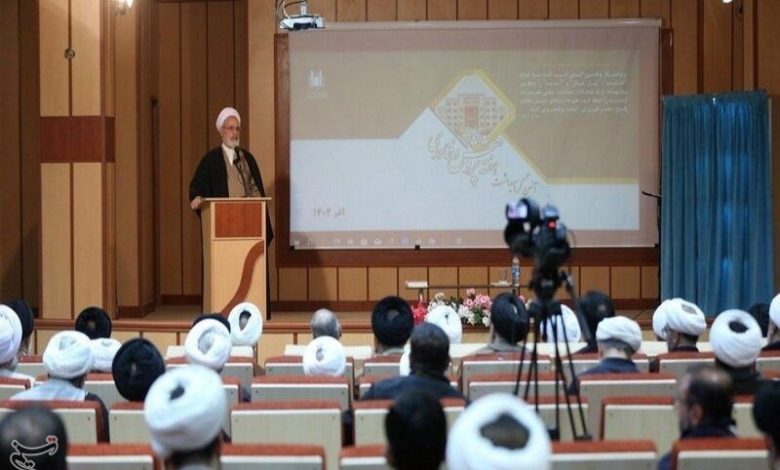 رونمایی از دستاوردهای پژوهشی حوزه تفسیر/ آیتالله جوادیآملی الگوی تمامعیار پژوهش و تولید علم اسلامی / اخبار قم - اخبار استانها