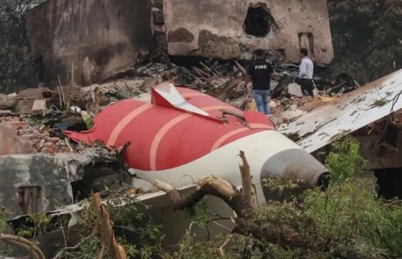 برخورد مرگبار هواپیمای ایر ایندیا: بازرسان هندی و آمریکایی در واشنگتن دیدار میکنند / هواپیمای ایر ایندیا , سقوط هواپیما , بازرسان هندی , بازرسان آمریکایی , هیئت ملی ایمنی حمل و نقل