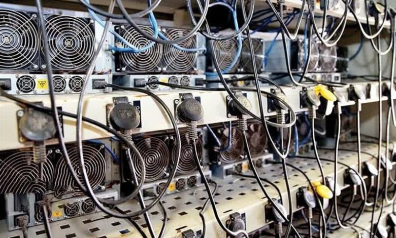 کشف 96 دستگاه ماینر استخراج ارز دیجیتال در شهرستان قشم/ اخبار جزایر خلیج فارس - اخبار استانها