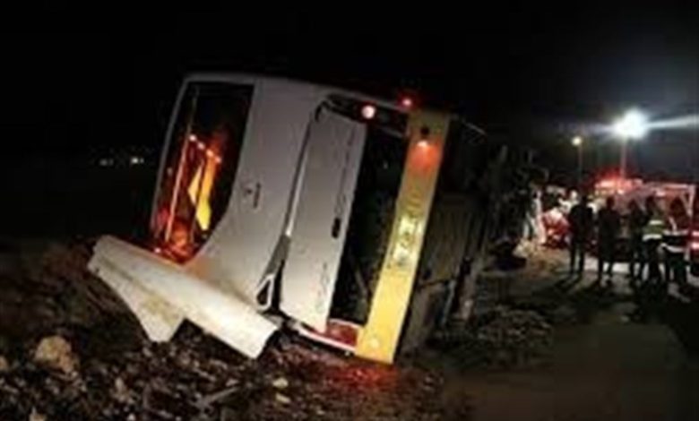 واژگونی اتوبوس در محور اصفهان-نطنز13 کشته برجای گذاشت / اخبار کاشان - اخبار استانها