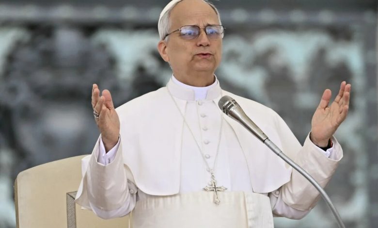 تاکید پاپ فرانسیس بر راهکار دیپلماتیک برای صلح در اوکراین / پاپ فرانسیس , ولودیمیر زلنسکی , اوکراین , صلح , دیپلماسی