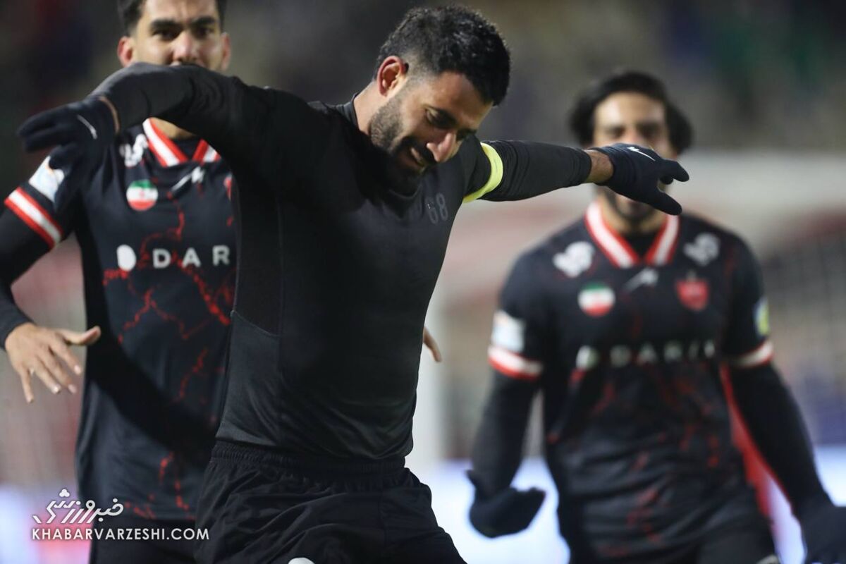عذرخواهی کنعانیزادگان از هواداران پرسپولیس پس از شکست مقابل تراکتور / پرسپولیس , حسین کنعانیزادگان , تراکتور , عذرخواهی , استوری