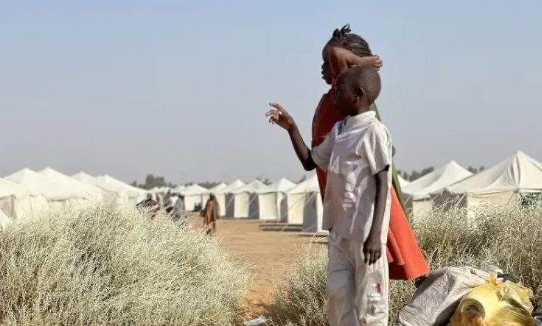 تراژدی فاشر: آوارگی صدها کودک سودانی در پی خشونتهای گسترده / سودان , فاشر , آوارگان , کودکان , حقوق بشر