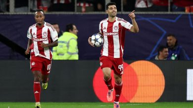 استون مارتین ۳۵۰ هزار یورویی مهدی طارمی در یونان خبرساز شد / مهدی طارمی , استون مارتین , المپیاکوس , خودروی لوکس , فوتبال یونان