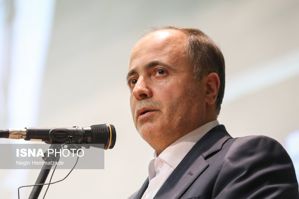 وزیر جهاد کشاورزی: هیچ‌کس حق ندارد نهاده‌ها را گران‌تر از قیمت مصوب بفروشد / وزیر جهاد کشاورزی , نهاده‌های دامی , قیمت مصوب , استان قم , توزیع نهاده