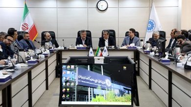 گلایه تجار از تالار دوم مرکز مبادله: پرداختهای غیررسمی تا ۴ هزار تومان به ازای هر دلار / مرکز مبادله ارز , تالار دوم , واردات , صادرات , ارز