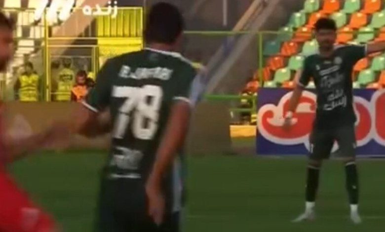 اعتراض آلومینیوم به عدم اعلام خطای بازیکن پرسپولیس: VAR کار میکرد؟ / آلومینیوم اراک , پرسپولیس , رحمان جعفری , VAR , داوری