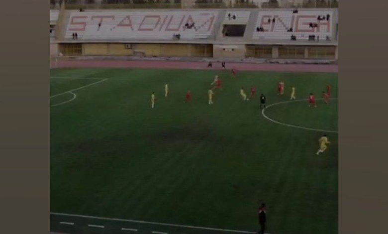 اعتراض به اشتباه کمک داور در اعلام آفساید دیدار فرد البرز / فرد البرز , آفساید , اشتباه داوری , کمک داور , اعتراض