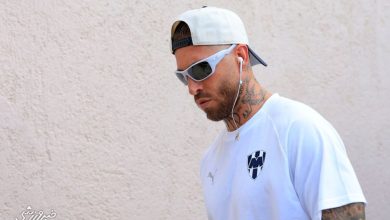 سرخیو راموس با حضور در برنابئو و تحسین امباپه شایعات بازگشت به رئال مادرید را داغ کرد / سرخیو راموس , رئال مادرید , کیلیان امباپه , سانتیاگو برنابئو , نقل و انتقالات فوتبال