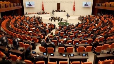 درگیری شدید نمایندگان پارلمان ترکیه در جلسه بررسی بودجه ۲۰۲۶ / ترکیه , پارلمان ترکیه , درگیری نمایندگان , بودجه ۲۰۲۶ , حزب عدالت و توسعه