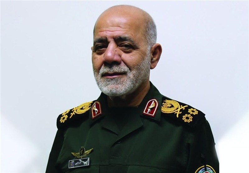 دیدار سرلشکر عبداللهی با خانواده شهیدان حاجی‌زاده و باباخانی / اخبار سیاسی روز , اخبار نیروهای مسلح ایران