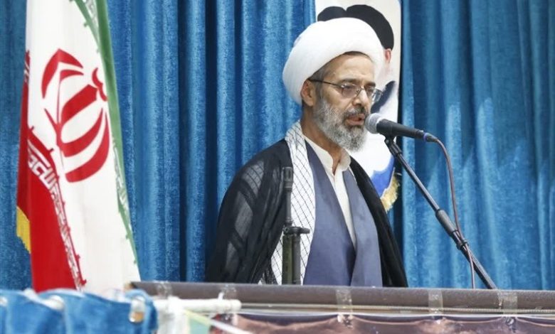 امام جمعه بجنورد: تسلیم در برابر دشمن، هزینهای سنگینتر از مقاومت دارد / اخبار خراسان شمالی - اخبار استانها