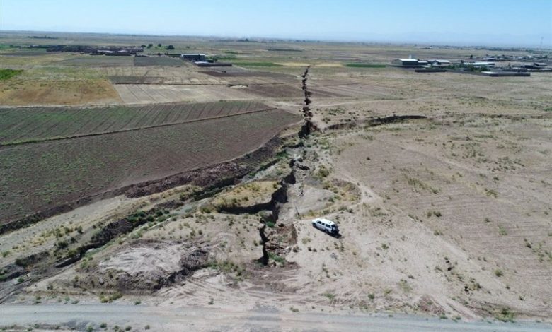 شتاب فرونشست در مشهد به صدا درآمد / 17 دشت خراسان رضوی درگیر فرونشست / اخبار خراسان رضوی - اخبار استانها