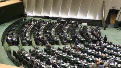 تذکر نمایندگان مجلس درباره گرانی کالاها و مشکلات معیشتی / مجلس , تذکر , گرانی , معیشت , نمایندگان