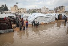 فاجعه انسانی در غزه؛ چادرهای آوارگان زیر آب رفت، یک کودک جان باخت / غزه , آوارگان فلسطینی , بارش باران , فاجعه انسانی , حماس