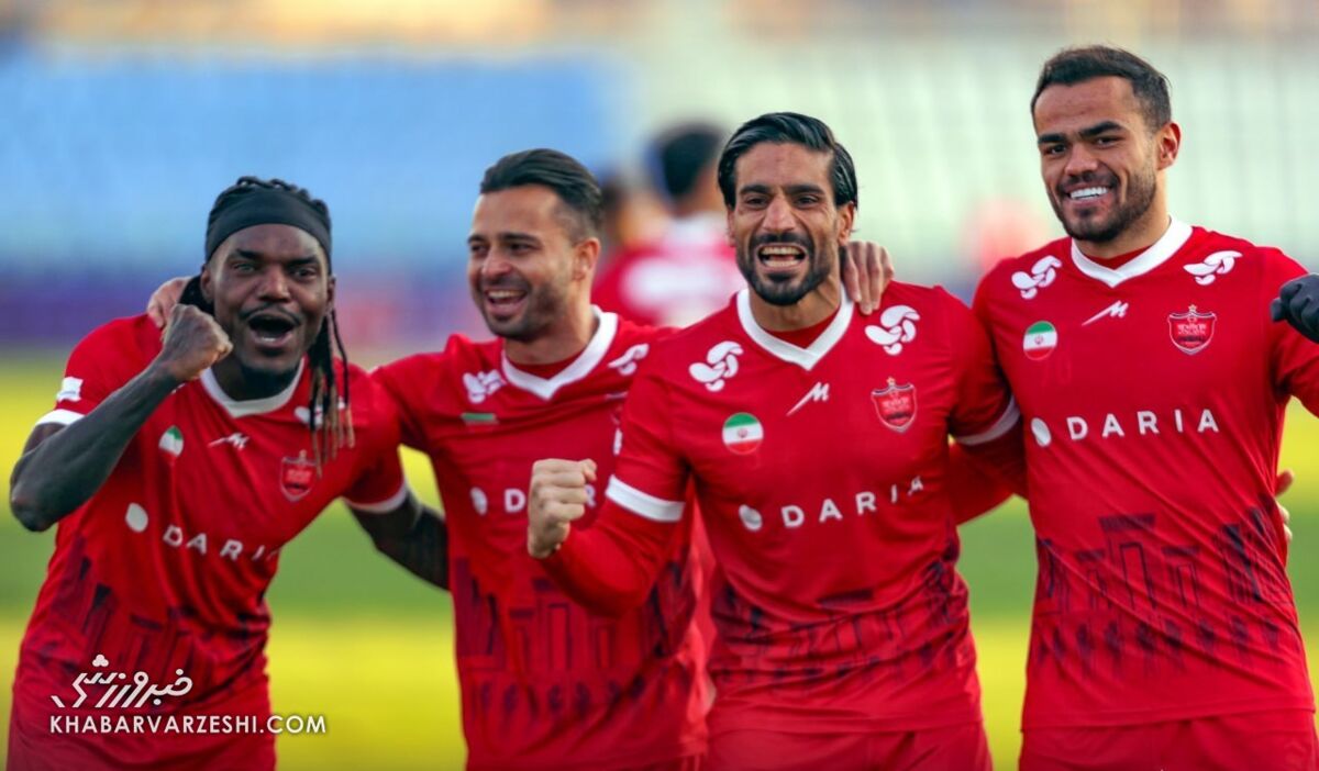 تمرین پنالتی پرسپولیس پیش از دیدار حساس با تراکتور در جام حذفی / پرسپولیس , تراکتور , جام حذفی , پنالتی , تمرین