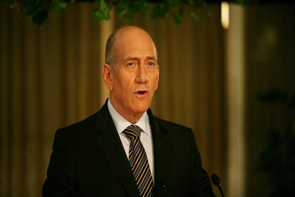 اولمرت: شهرکنشینان اسرائیلی روزانه در کرانه باختری مرتکب جنایات جنگی میشوند / ایهود اولمرت , جنایات جنگی , کرانه باختری , شهرکنشینان اسرائیلی , جوانان تپهها