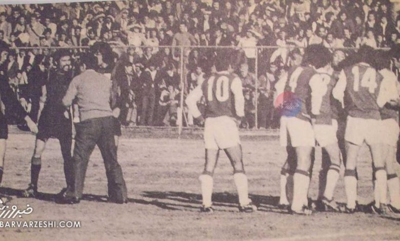 جنجال در مشهد: سیلی بازیکن تاج به داور و ترک زمین در بازی با ابومسلم / تاج , ابومسلم , ناصر حجازی , جام تخت جمشید , درگیری