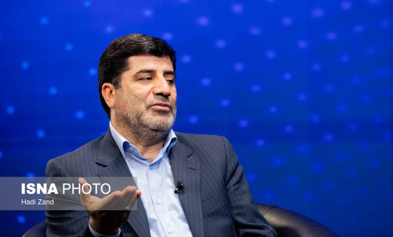 معاون وزیر جهاد کشاورزی: هیچ مشکلی در تأمین و توزیع نهادههای دامی وجود ندارد / نهادههای دامی , وزارت جهاد کشاورزی , بندر امام خمینی , تأمین نهاده , تولید طیور