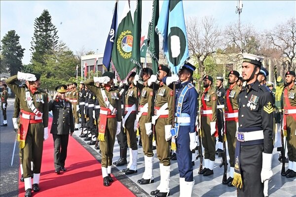 سفر رئیس ستاد ارتش ترکیه به پاکستان