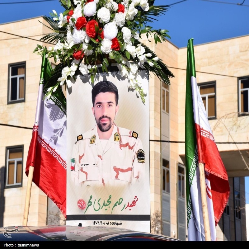 همسر شهید مجیدی مهر: همسرم فدای ولایت و مکتب حسین بن علی است / اخبار سیاسی روز , اخبار نیروهای مسلح ایران