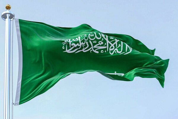 عربستان سعودی از پیشنهاد العلیمی برای برگزاری نشست جامع یمن استقبال کرد / یمن , عربستان سعودی , شورای انتقالی جنوب , رشاد العلیمی , درع الوطن