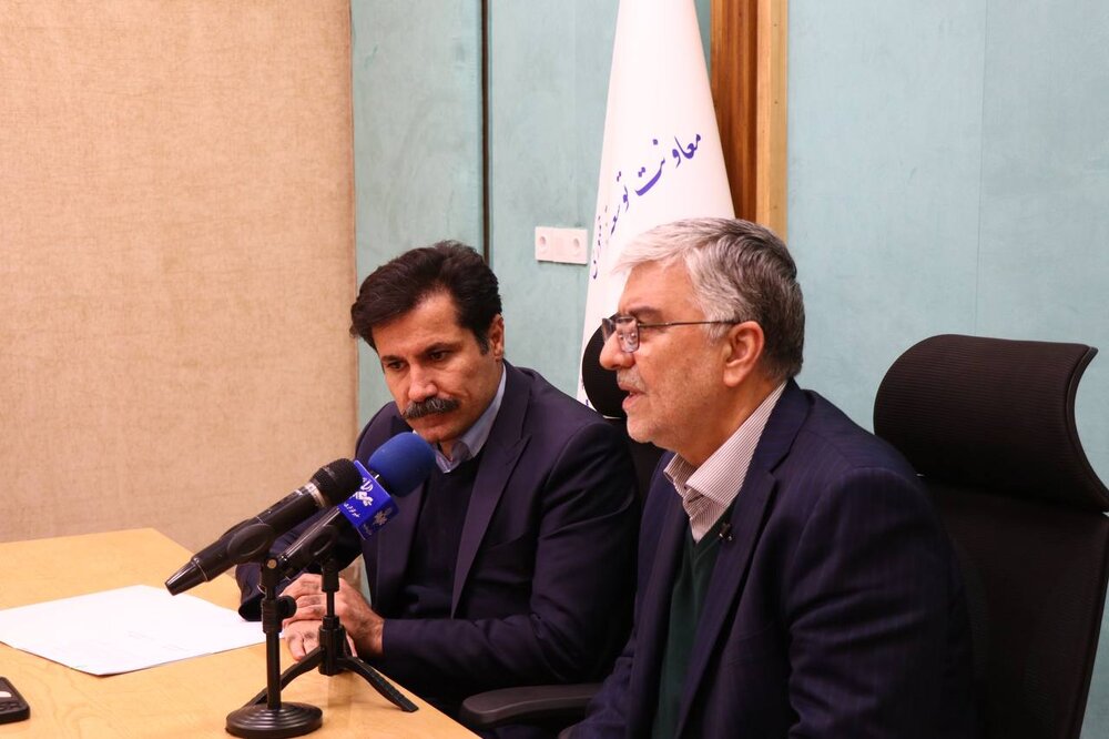 امضای تفاهم‌نامه همکاری برای توسعه روستاهای کم‌برخوردار / توسعه روستایی , بنیاد مسکن , تفاهم‌نامه , مناطق محروم , طرح‌های هادی