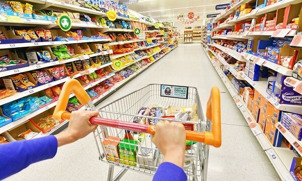 دو راه برای جبران اثرات حذف ارز ترجیحی بر قدرت خرید مردم / , , , ,