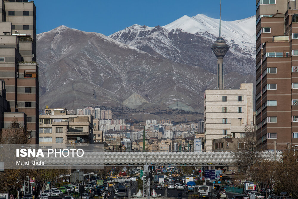 فروشندگان مسکن عقب نشستند/ پیش‌بینی بازار مسکن تا پایان سال / , , , ,