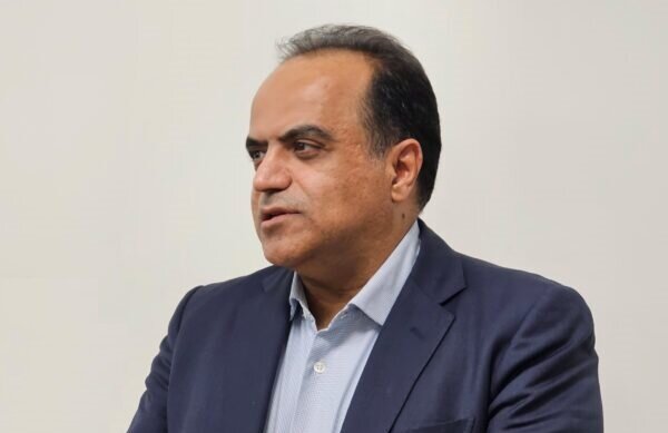 هشدار رئیس اتحادیه طلا درباره آسیبهای جدی فعالیت غیرکارشناسی پلتفرمهای آنلاین طلای آبشده / طلای آبشده , پلتفرمهای آنلاین , رئیس اتحادیه طلا , کاهش تولید طلا , نادر بذرافشان