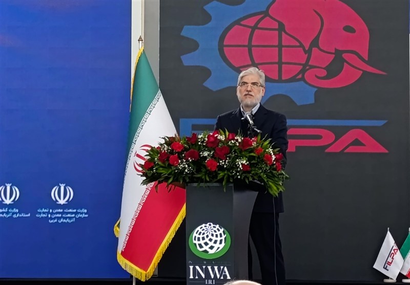 وزیر علوم: صنعتگران پروژه‌های‌‌ 'تحقیقاتی' را به دانشگاه‌ها بیاورند / اخبار آذربایجان غربی - اخبار استانها