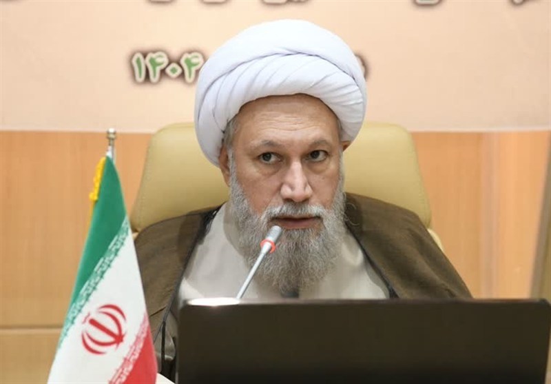 قرآن و اهل‌بیت بیمه‌گر جامعه‌اند / اخبار فارس - اخبار استانها