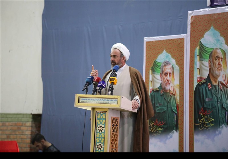 شهدای زمین فوتبال چوار سند مظلومیت و اقتدار ملت ایران هستند / اخبار ایلام - اخبار استانها