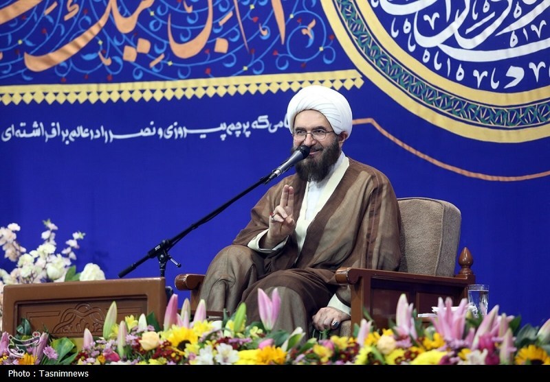 مسجد پایگاه امت‌سازی و تربیت مؤمن مجاهد است / اخبار قم - اخبار استانها