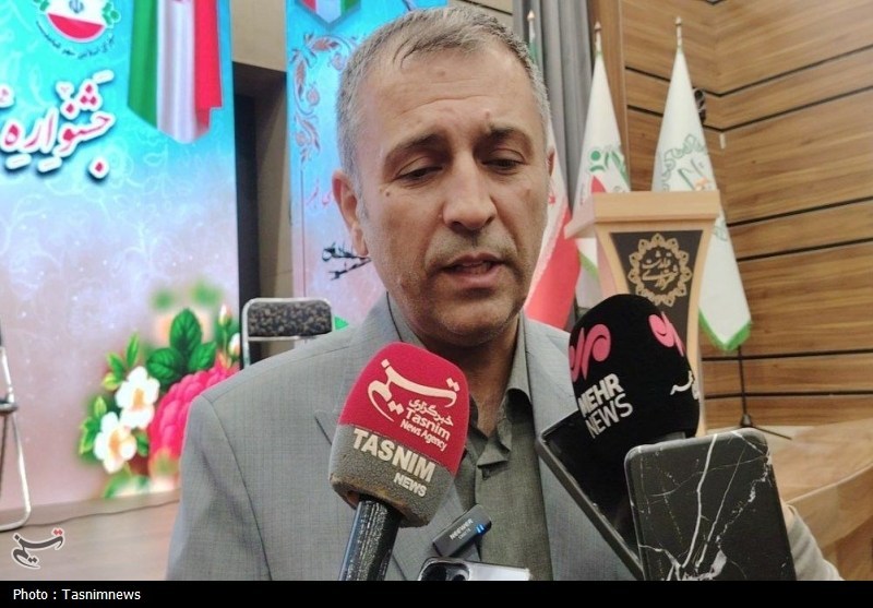 برگزاری اختتامیه جشنواره بزرگ دهه فجر قیامدشت با مشارکت 350 شهروند / اخبار استان تهران - اخبار استانها