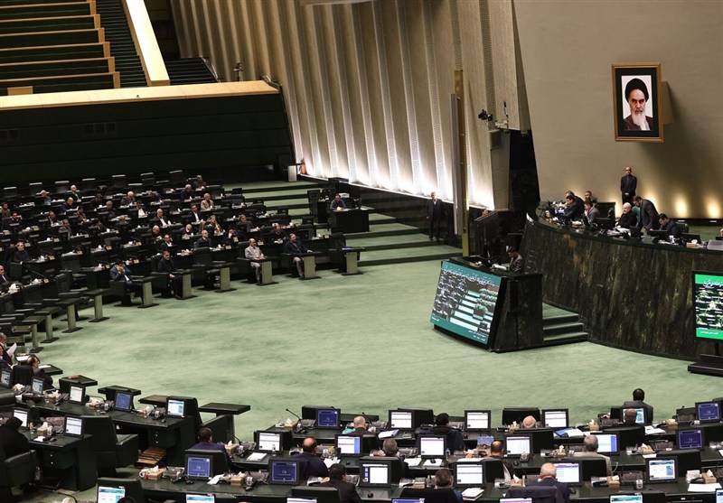 مجلس سقف کمک‌های مالی به صندوق رفاه دانشجویی را تعیین کرد / اخبار سیاسی روز , اخبار مجلس
