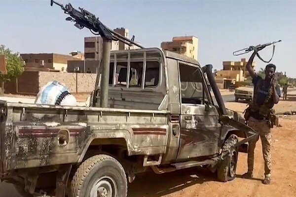 مناقشه بر سر کنترل شهر الطینه در غرب سودان