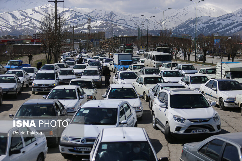 کارشناس صنعت خودرو: مقصر اصلی گرانی‌ها، سیاست‌های غلط دولتی و افزایش ناگهانی نرخ ارز است / گرانی خودرو , سیاست ارزی , کارشناس خودرو , انحصار خودروسازی , کاکایی